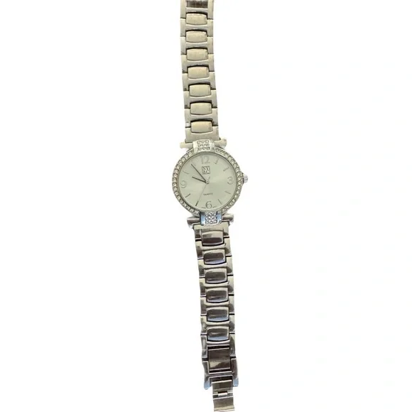 8-inch Silver studded NY&C watch-women - Picture 3 of 6